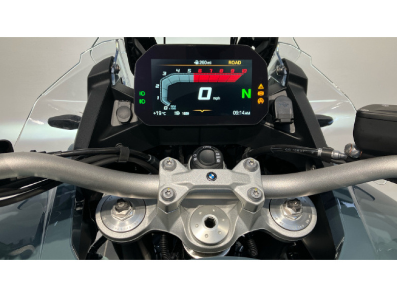 24 Model Year BMW F900 GS Adventure